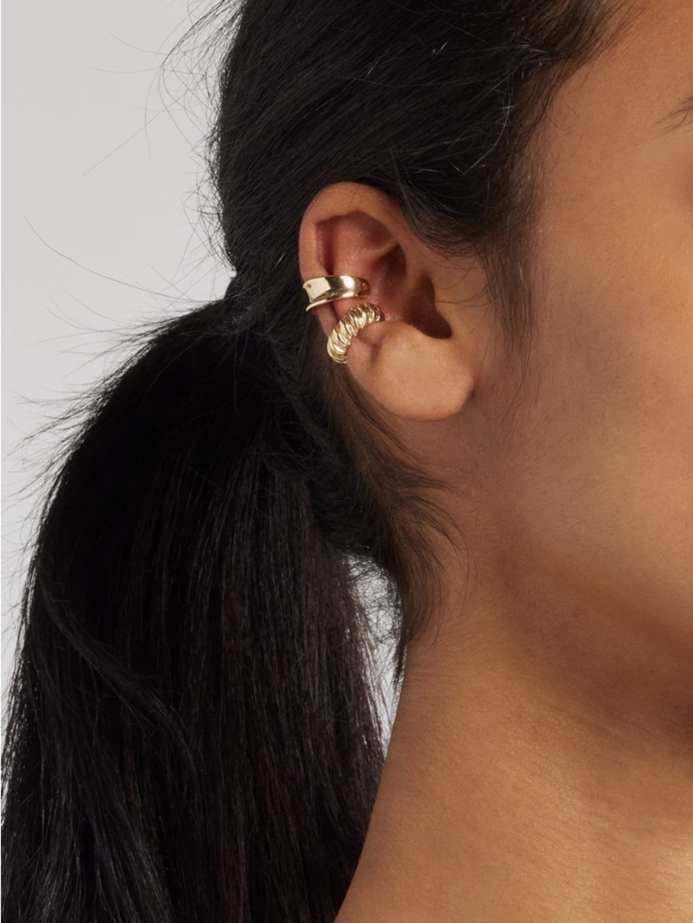 Ribbed Ear Cuff